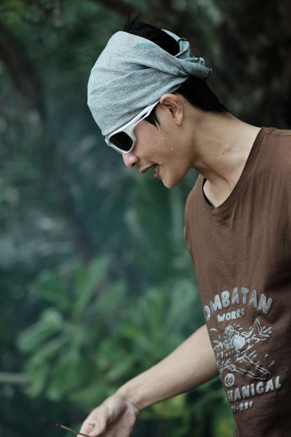 low_bg7